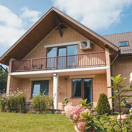 Garden View Apartment Cesis Exterior photo